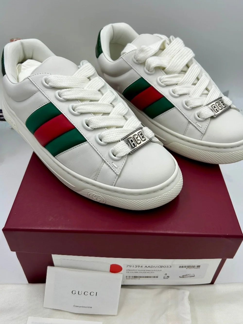 Men’s Gucci Ace Sneakers with Web Stripe.  Size 8 fits 9.